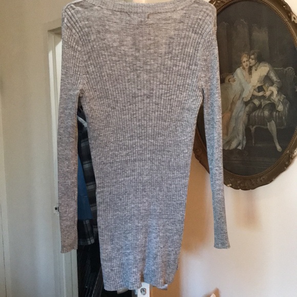 🖤🤍Mossimo gray sweater top🤍🖤 - Picture 4 of 6